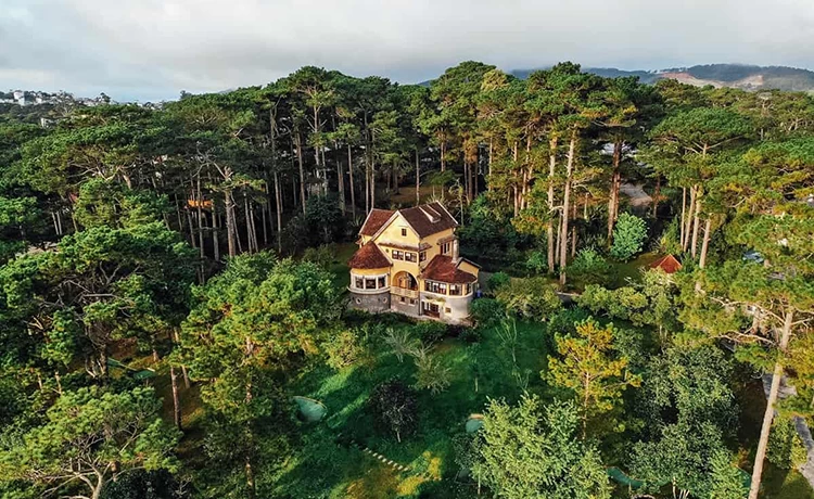 tour langbiang vườn dâu đà lạt 1 ngày