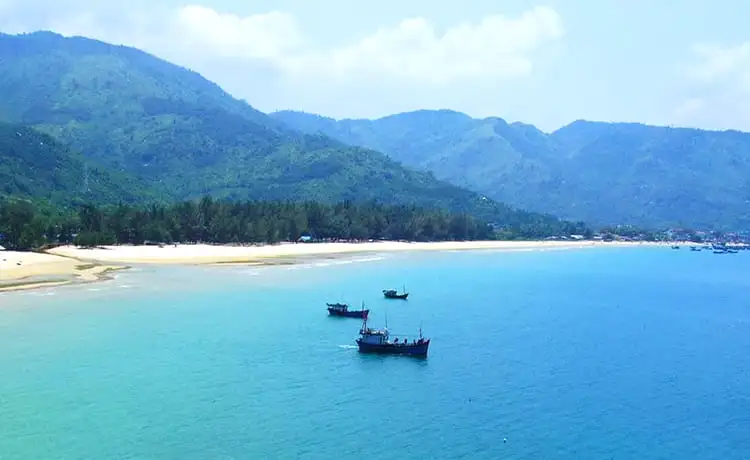 bãi biển đại lãnh nha trang