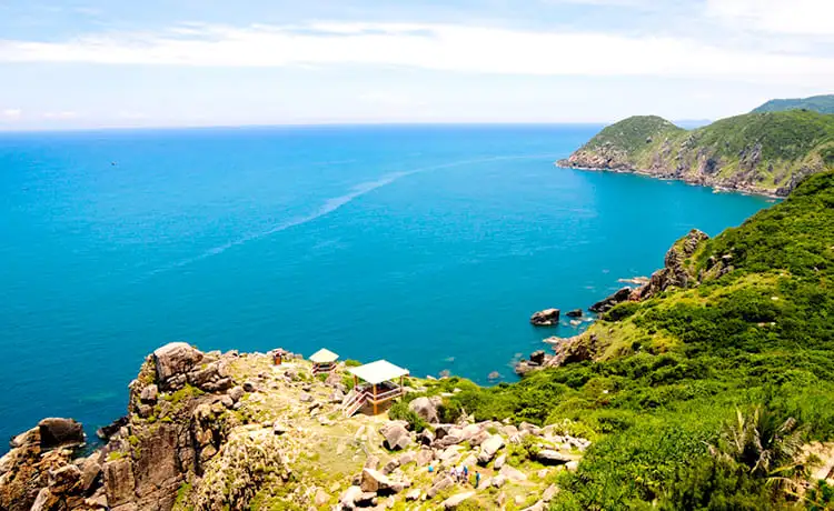 bãi biển đại lãnh nha trang