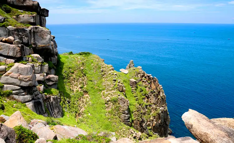 bãi biển đại lãnh nha trang