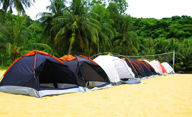 cắm trại tại bãi biển dốc lết nha trang