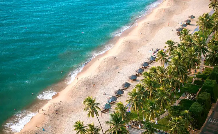 bãi biển nha trang
