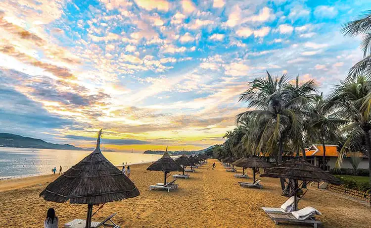 bãi biển nha trang