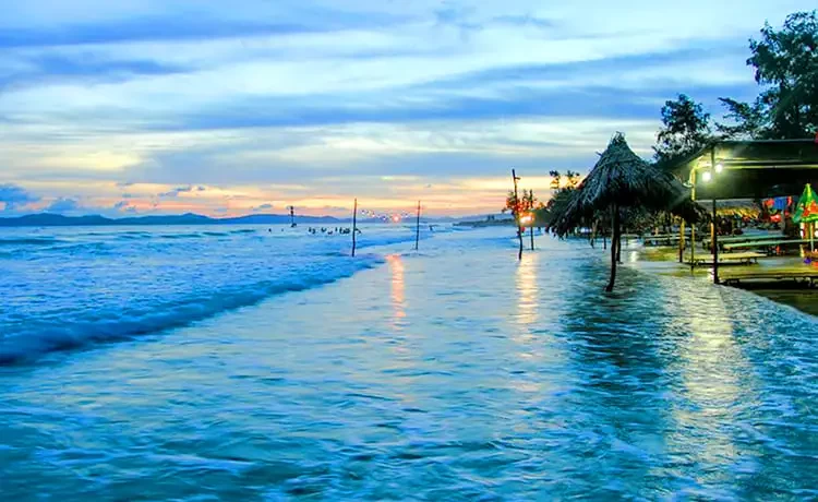bãi biển nam hải du lịch cô tô
