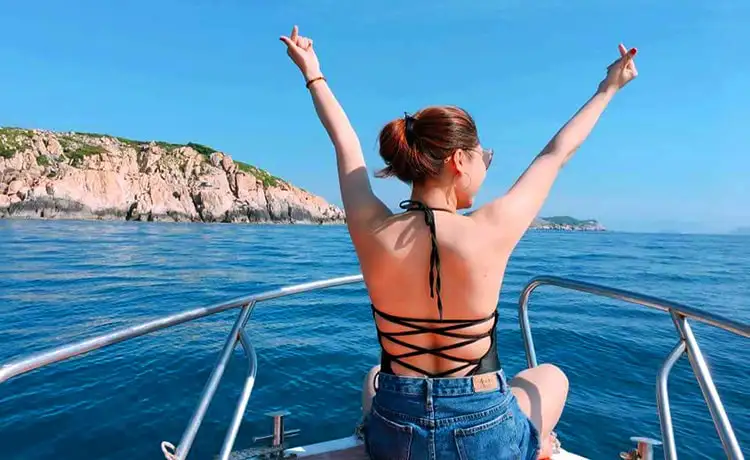 bãi cây me đảo bình hưng