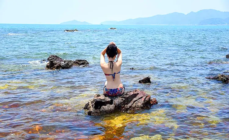 bãi đá cầu mỵ du lịch cô tô