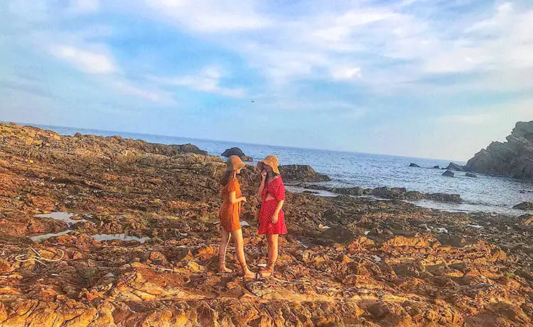 bãi đá cầu mỵ du lịch cô tô