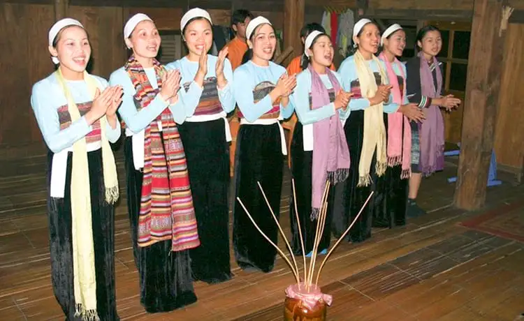 bản lác mai châu bản lác mai châu