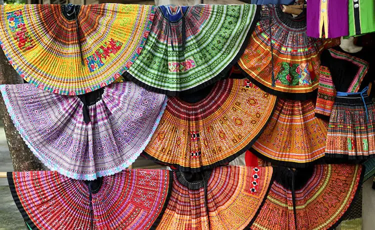 du lịch bản pom coọng mai châu