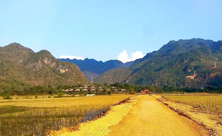 tour du lịch Mai Châu tour du lịch Mai Châu