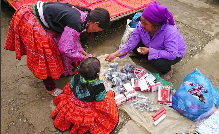 chợ phiên pà cò mai châu