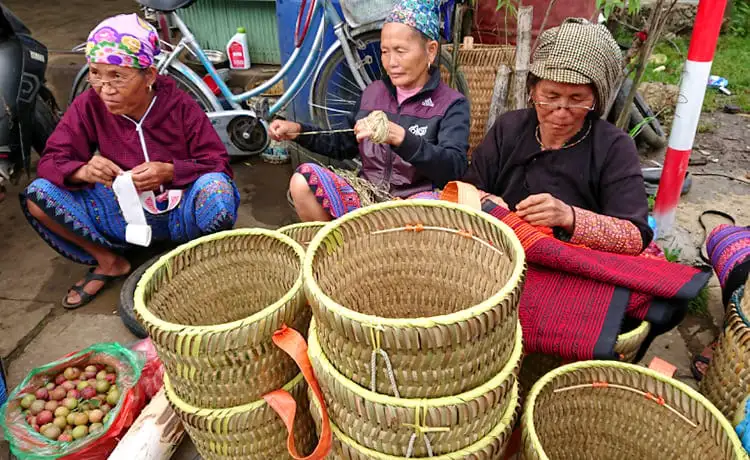 chợ phiên pà cò mai châu