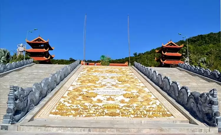 chùa hộ quốc phú quốc