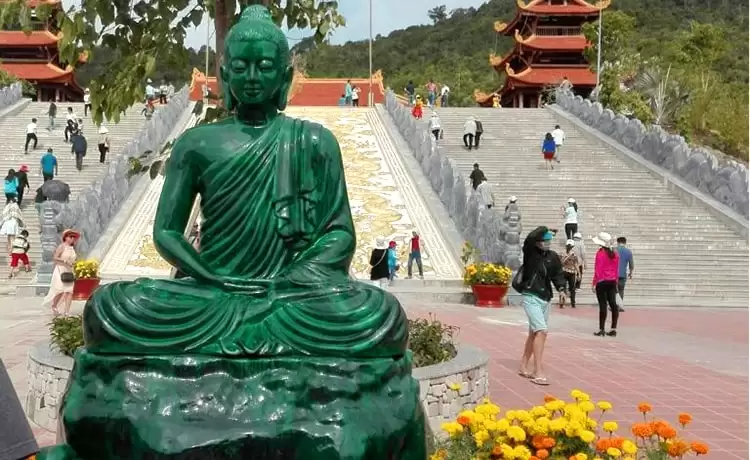 chùa hộ quốc phú quốc