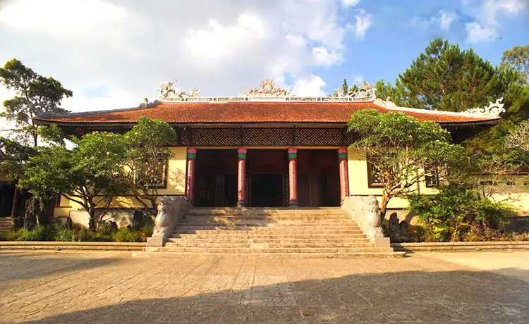 chùa linh sơn đà lạt