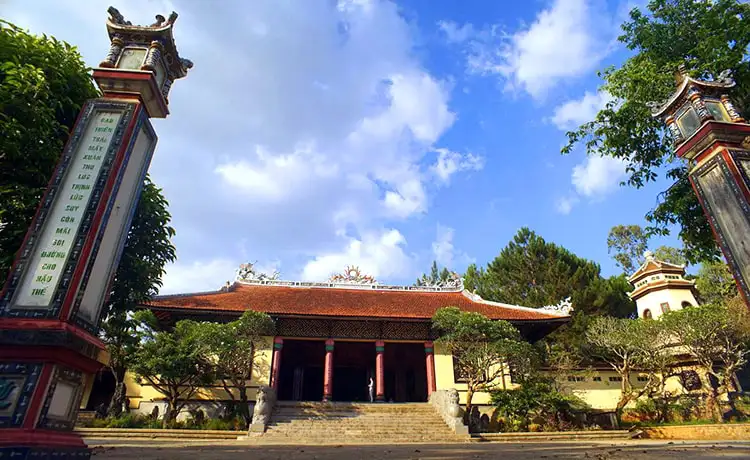 chùa linh sơn đà lạt