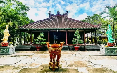 Chùa Tôn Thạnh - Điểm đến Long An
