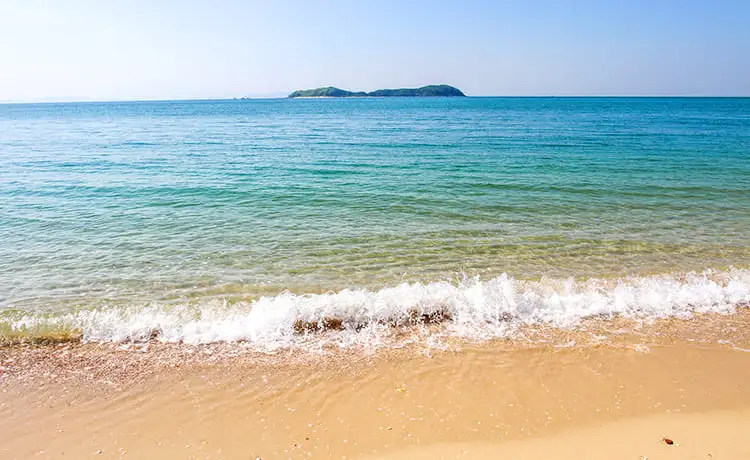 du lịch đảo cô tô con