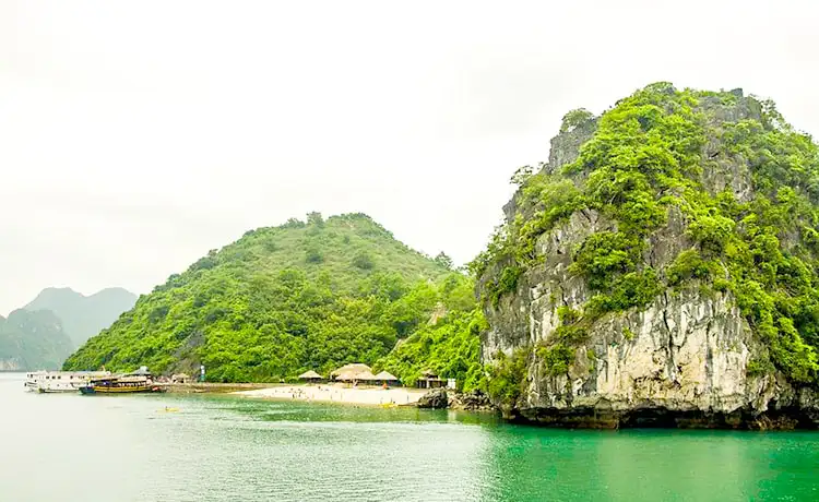 tour du lịch vịnh hạ long tour du lịch vịnh hạ long