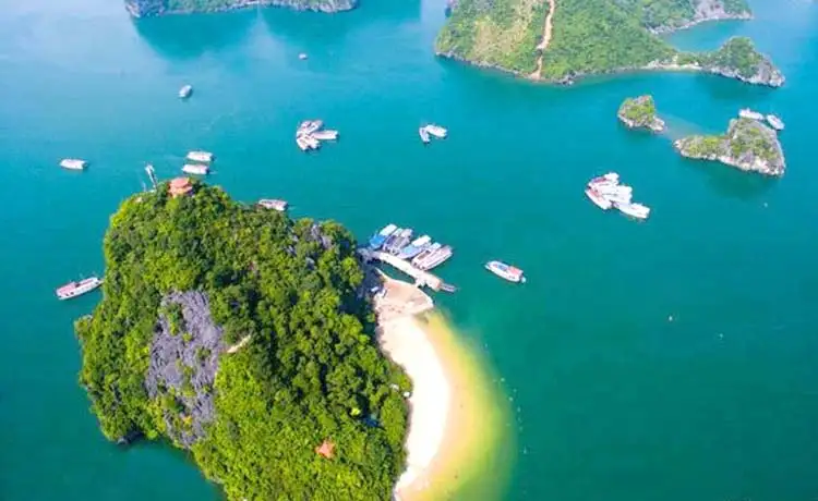 Tour Du Thuyền Catherine Cruise