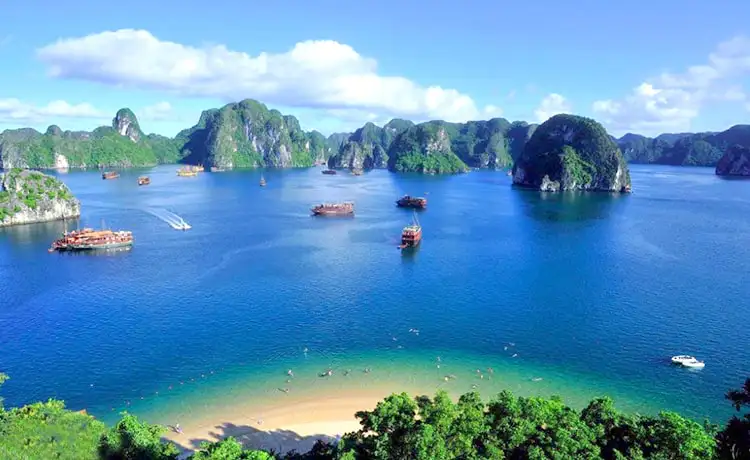 đảo titiop vịnh hạ long