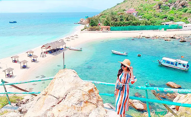 du lịch đảo yến hòn nội nha trang