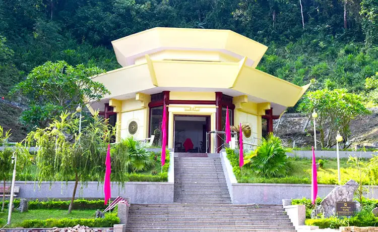 di tích rừng trân hưng đạo cao bằng