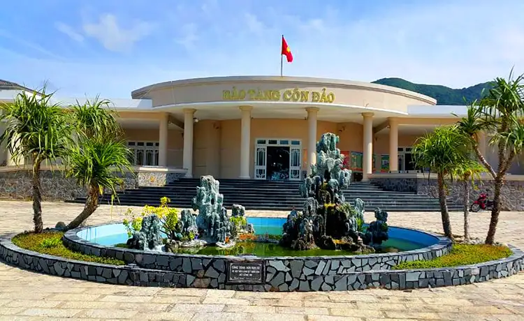 Bảo tàng Côn Đảo