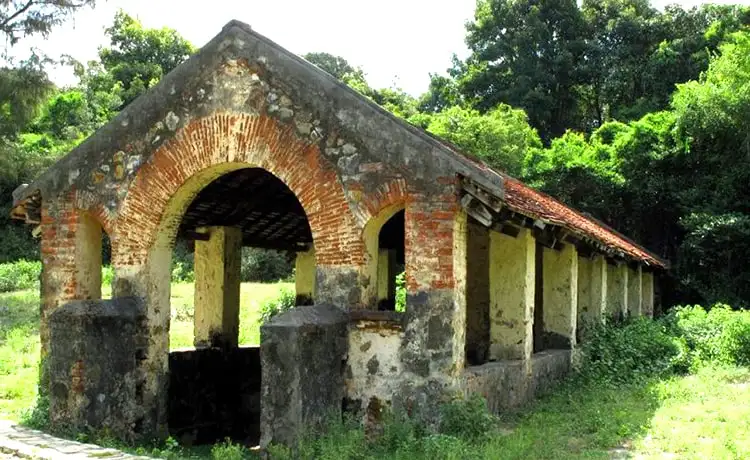 tour côn đảo 2 ngày 1 đêm trên bộ tour côn đảo 2 ngày 1 đêm trên bộ