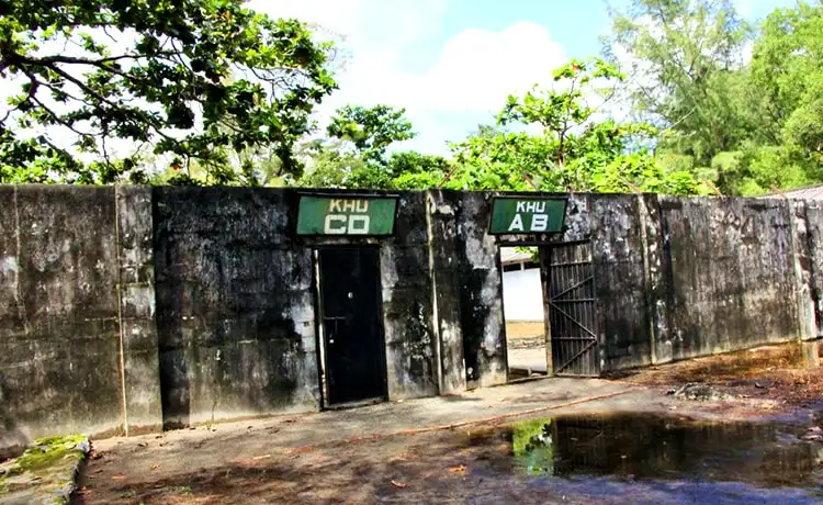 du lịch vũng tàu côn đảo chuồng cọp kiểu mỹ