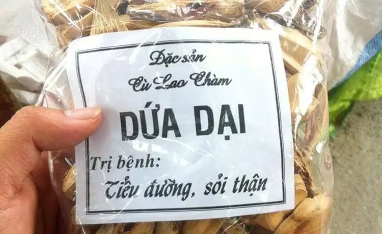 đặc sản dứa rừng phơi khô cù lao chàm