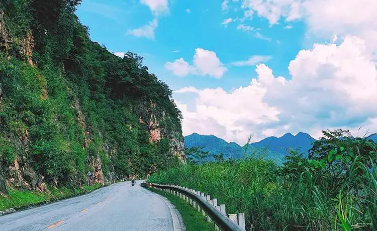 du lịch hang mỏ luông mai châu