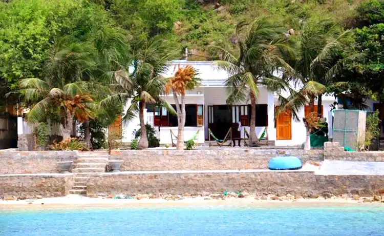 homestay lost station bình hưng