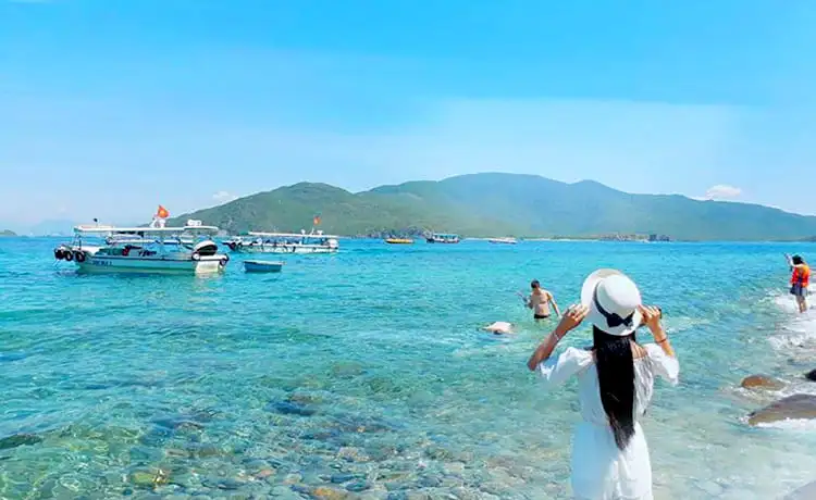 du lịch hòn mun nha trang