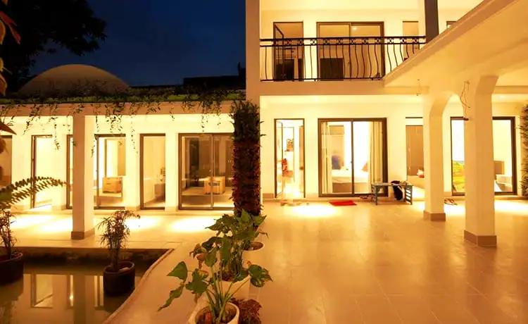 khách sạn cô tô