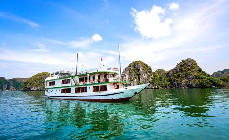 khách sạn du thuyền venezia cruise hạ long