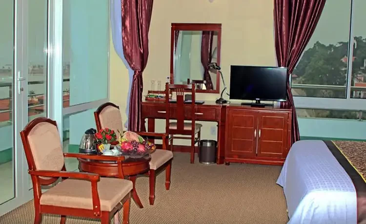 tour vịnh hạ long 4 ngày 3 đêm