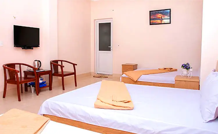 khách sạn cô tô