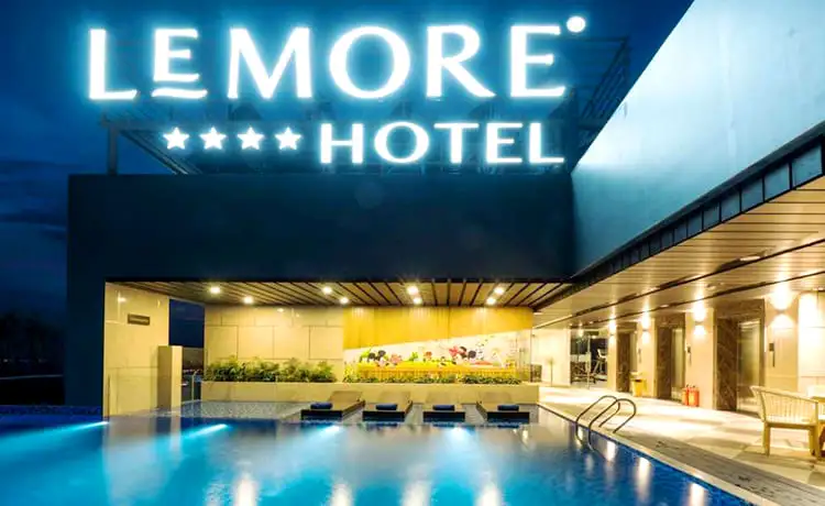 khách sạn le more nha trang