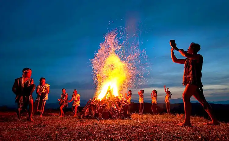 khu du lịch núi langbiang đà lạt