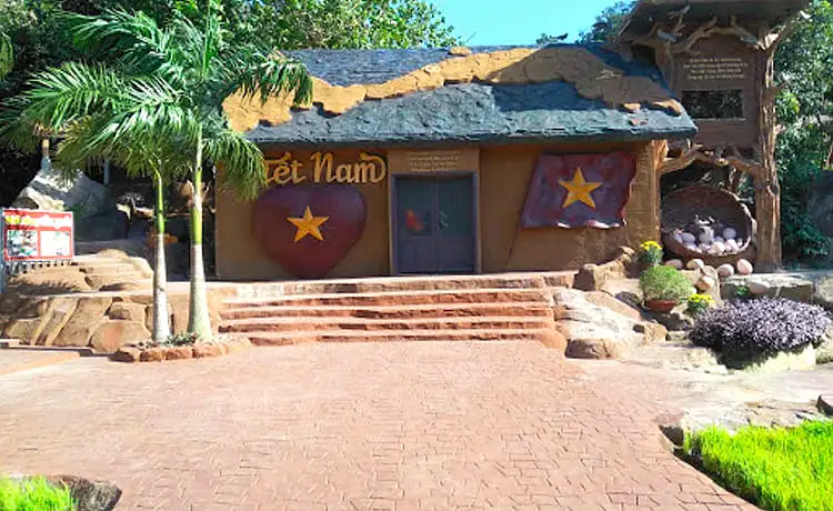 khu du lịch tàu ngầm nha trang