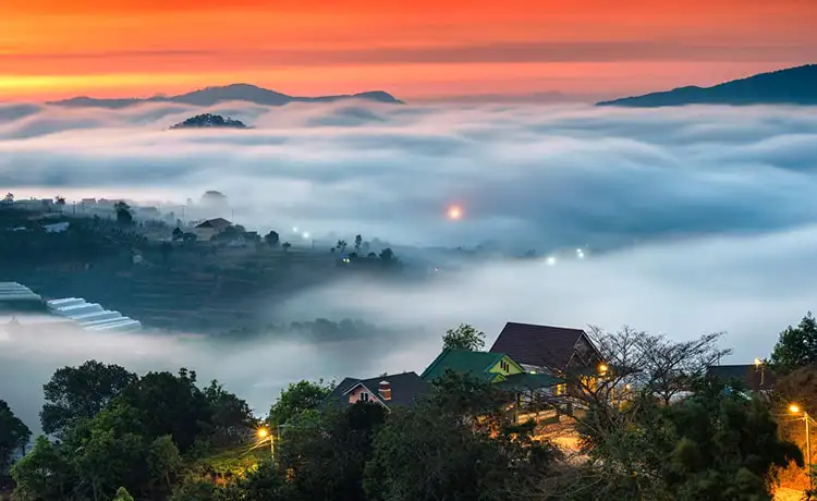 săn mây trại mát đà lạt