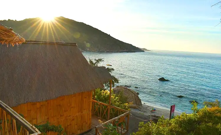 khu nhà gỗ bình ba