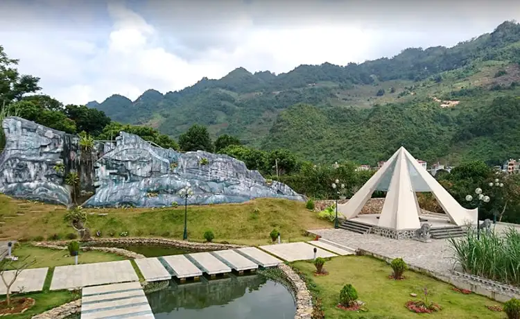 Lâm viên Tây Tiến Mộc Châu