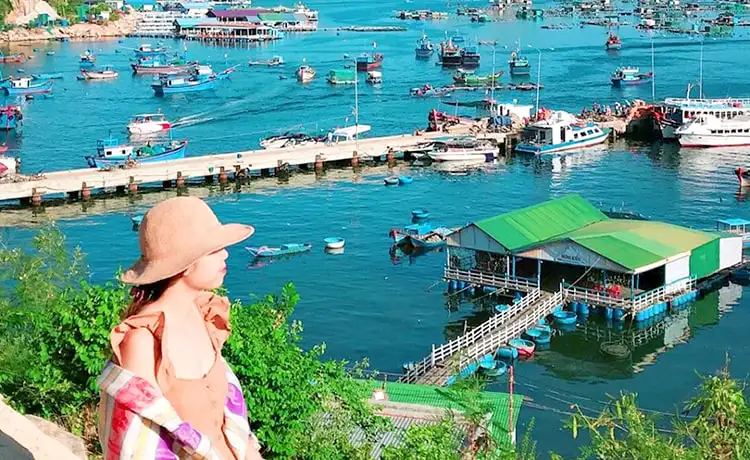 tour du lịch Bình Ba 2 ngày 1 đêm câu cá lặn ngắm san hô