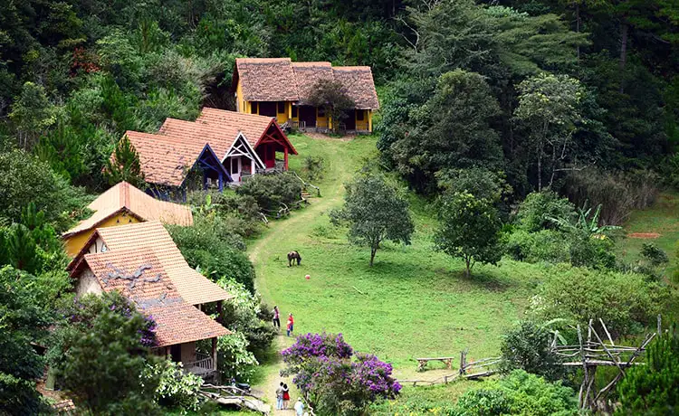 tour langbiang vườn dâu đà lạt 1 ngày