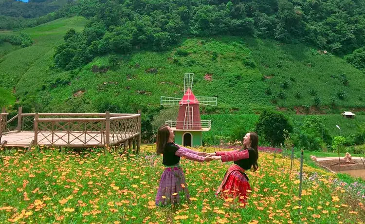 Khu du lịch Mộc Châu Happly Land
