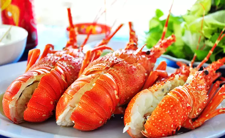 Kinh Nghiệm Du Lịch Đảo Bình Hưng Tự Túc 2025 Từ A đến Z: Đi Đâu, Ăn Gì & Ở Đâu?