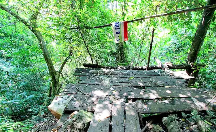 Ngũ Động Bản Ôn Mộc Châu