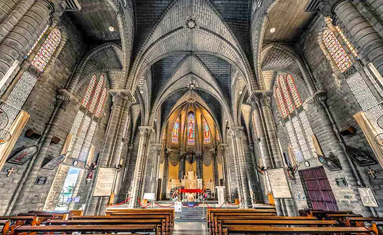 nhà thờ đá nha trang